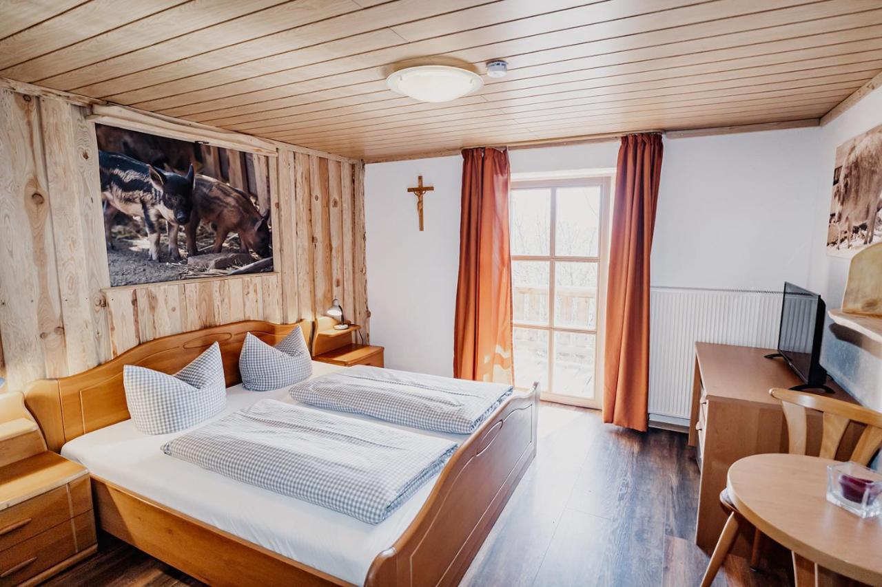Landhotel Zum Matthiasl Bischofsreut Exteriér fotografie