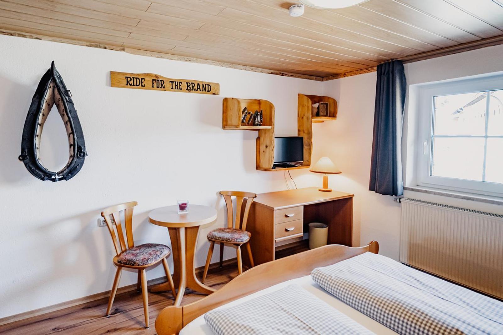 Landhotel Zum Matthiasl Bischofsreut Exteriér fotografie