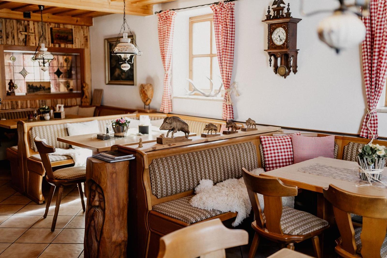 Landhotel Zum Matthiasl Bischofsreut Exteriér fotografie
