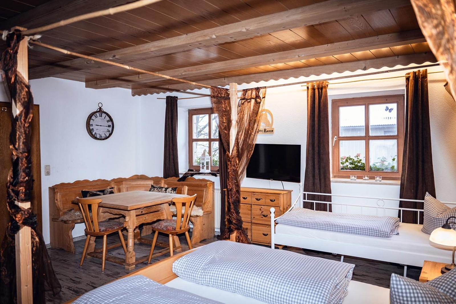 Landhotel Zum Matthiasl Bischofsreut Exteriér fotografie
