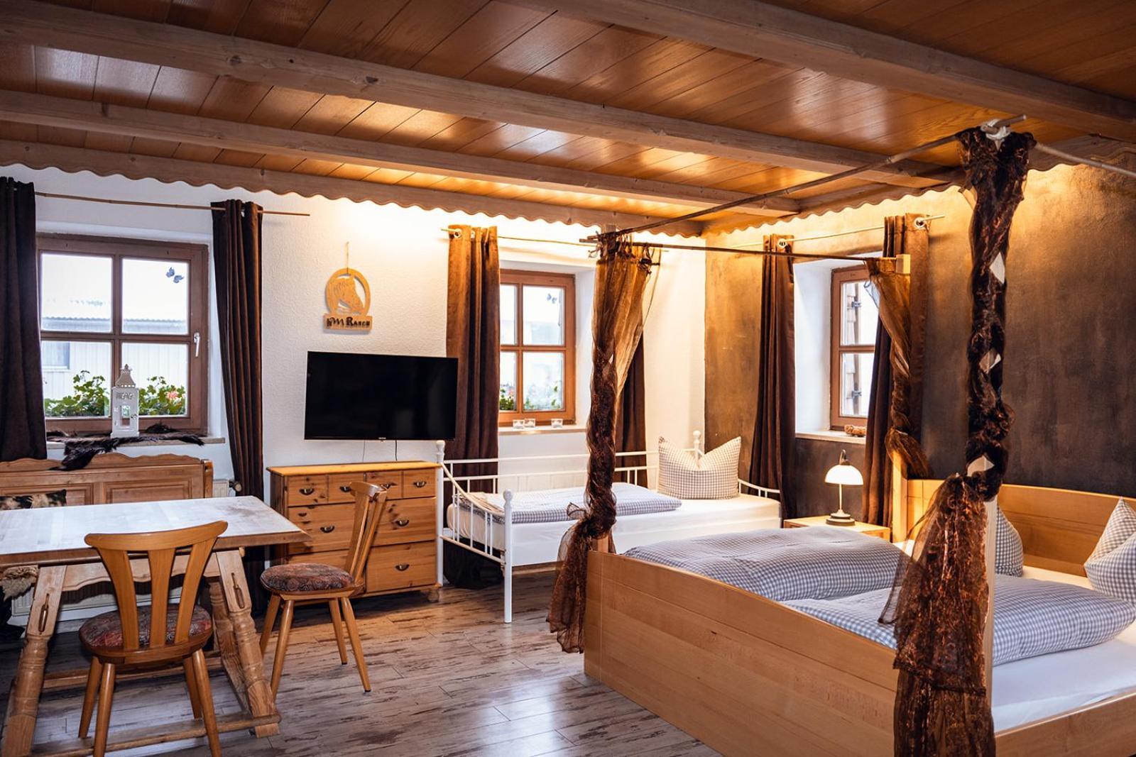 Landhotel Zum Matthiasl Bischofsreut Exteriér fotografie